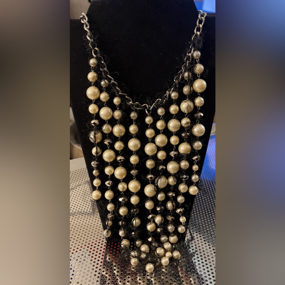 EFM VINTAGE NECKLACE